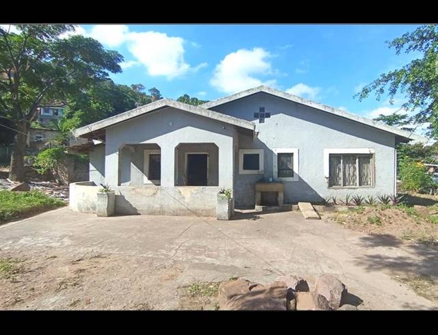 4 BEDROOM HOUSE FOR SALE IN PINETOWN